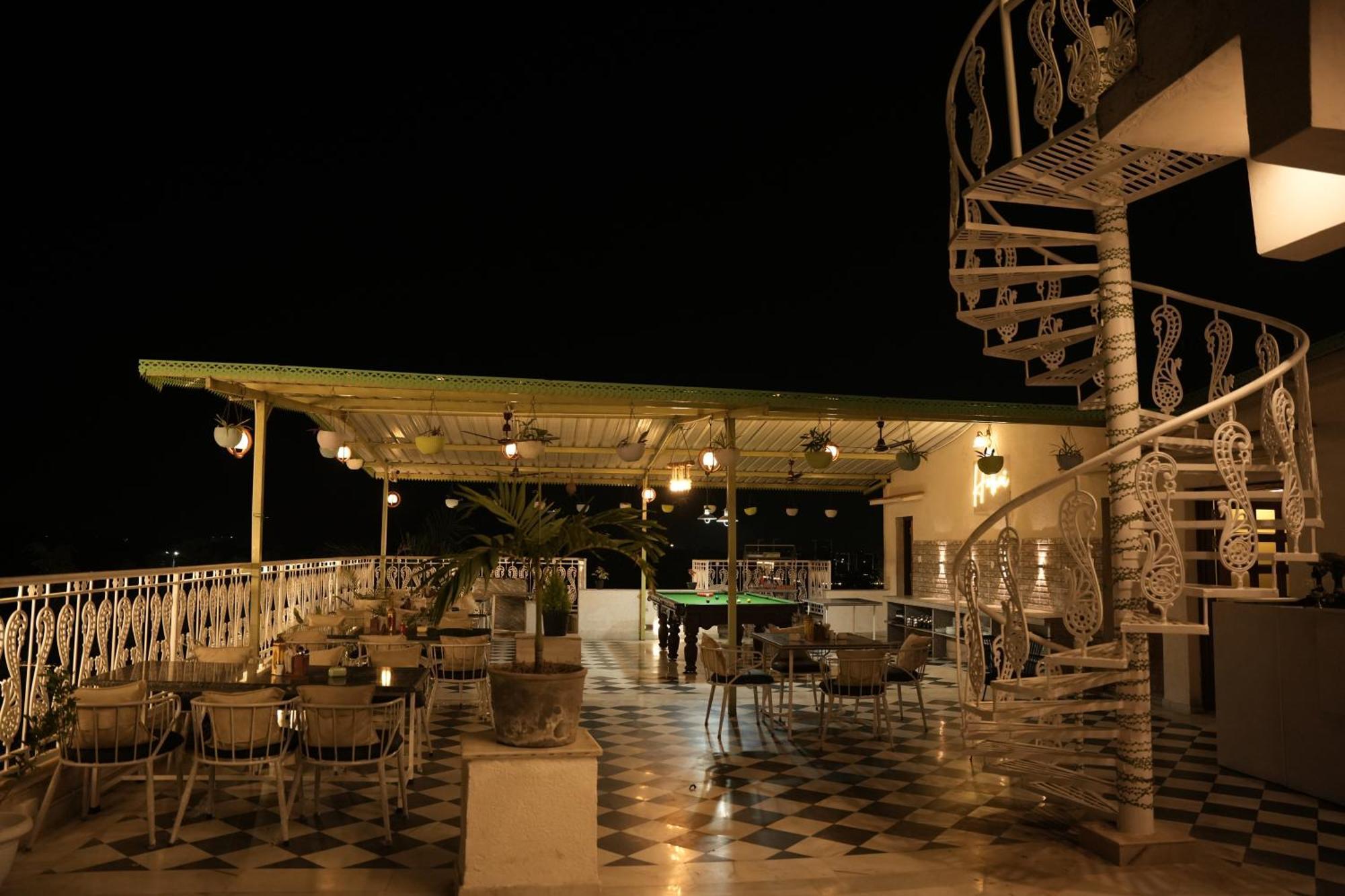 Hotel Karohi Villa Udaipur Extérieur photo