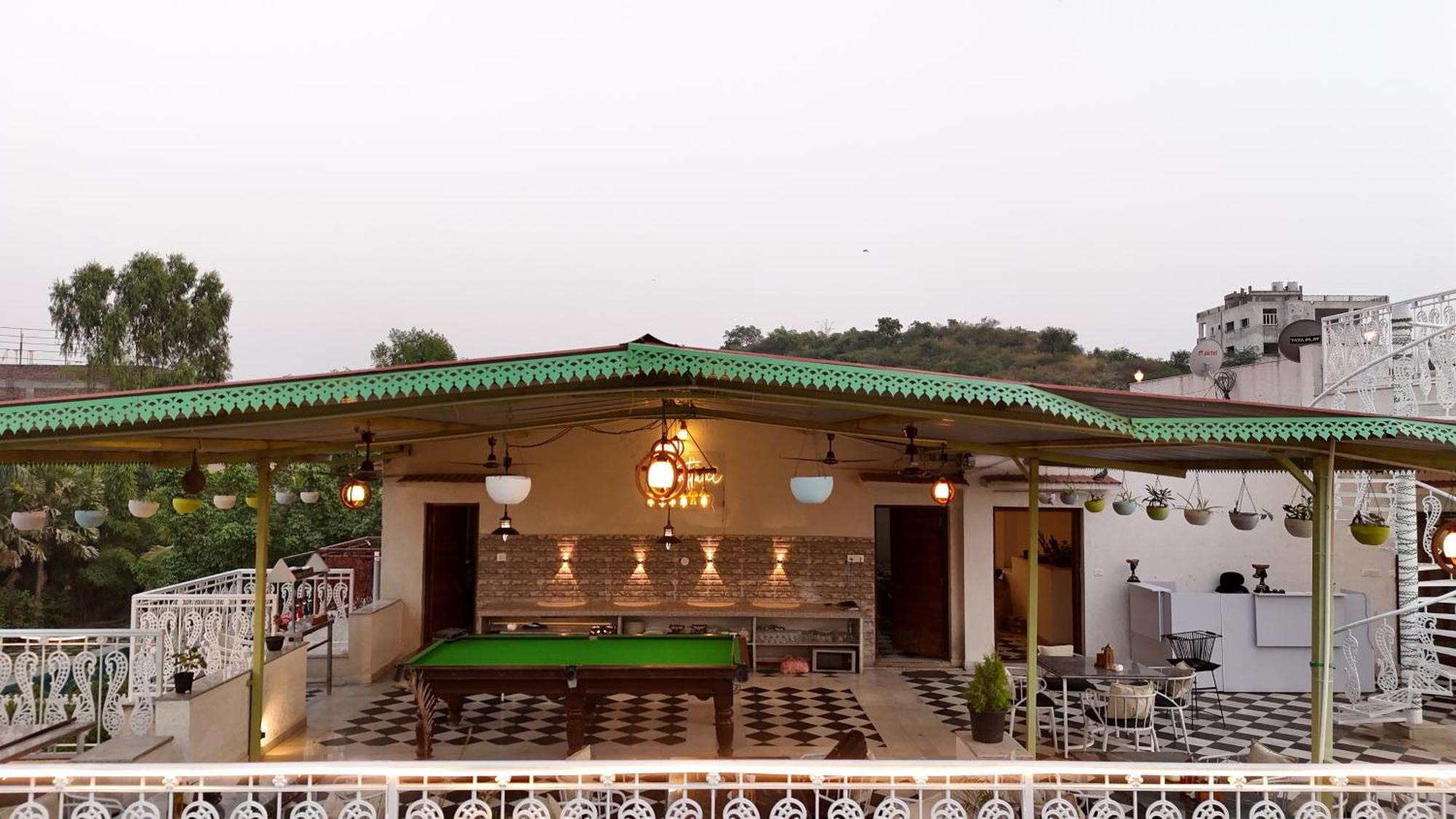 Hotel Karohi Villa Udaipur Extérieur photo