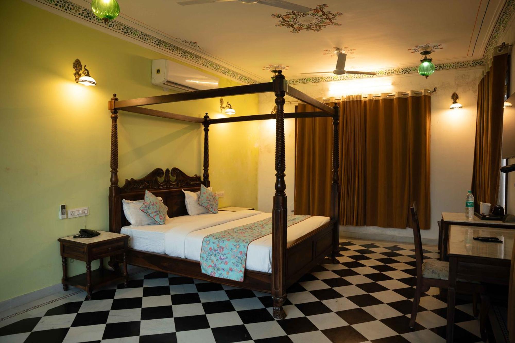 Hotel Karohi Villa Udaipur Extérieur photo