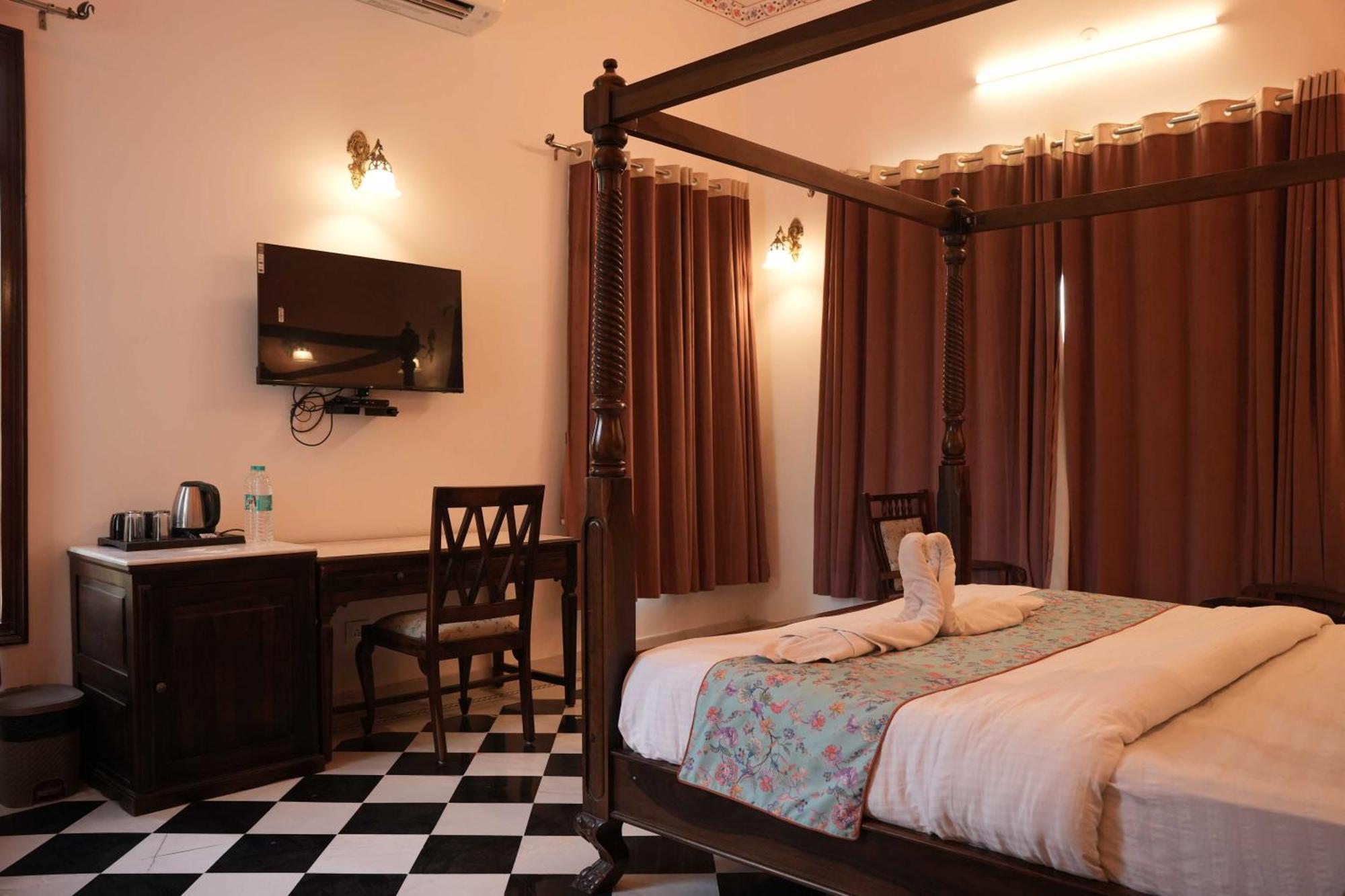 Hotel Karohi Villa Udaipur Extérieur photo