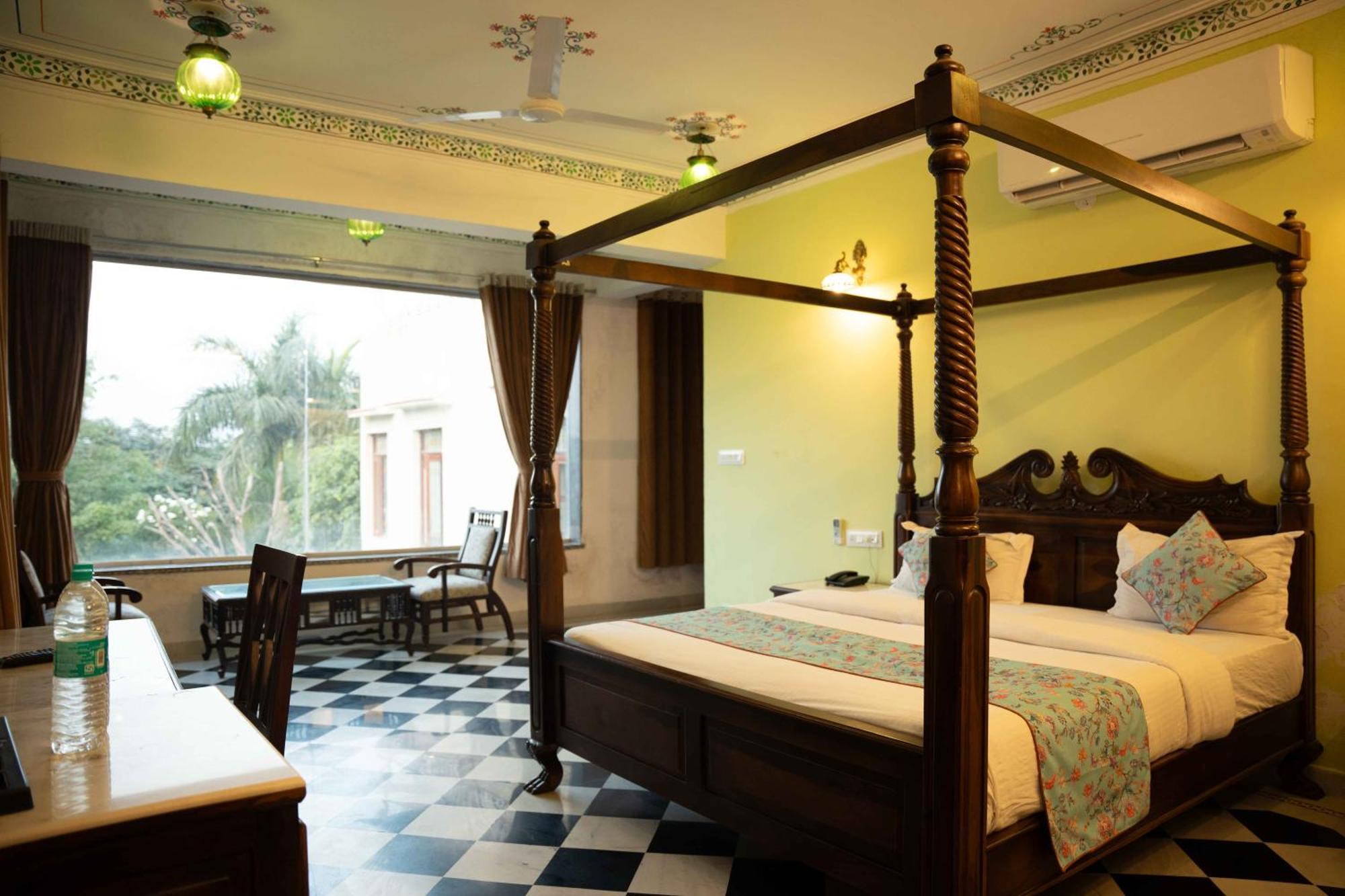 Hotel Karohi Villa Udaipur Extérieur photo